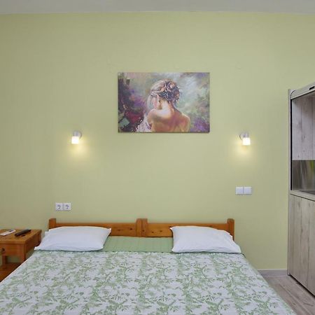 Αlexandros Apartment Votsi  Luaran gambar