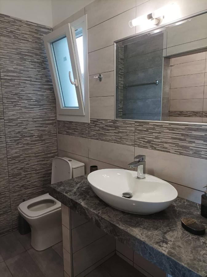Αlexandros Apartment Votsi  Luaran gambar