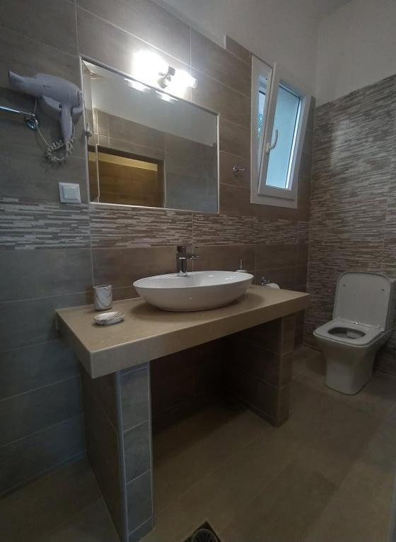 Αlexandros Apartment Votsi  Luaran gambar