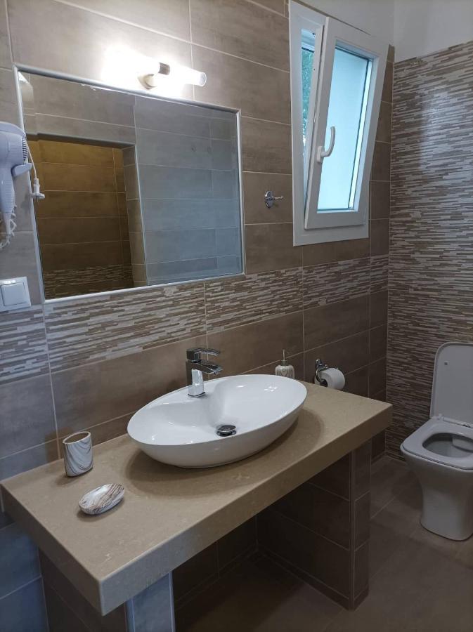 Αlexandros Apartment Votsi  Luaran gambar