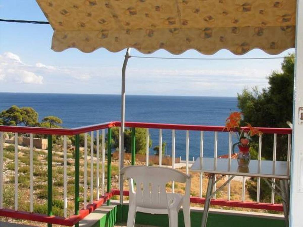 Αlexandros Apartment Votsi  Bilik gambar