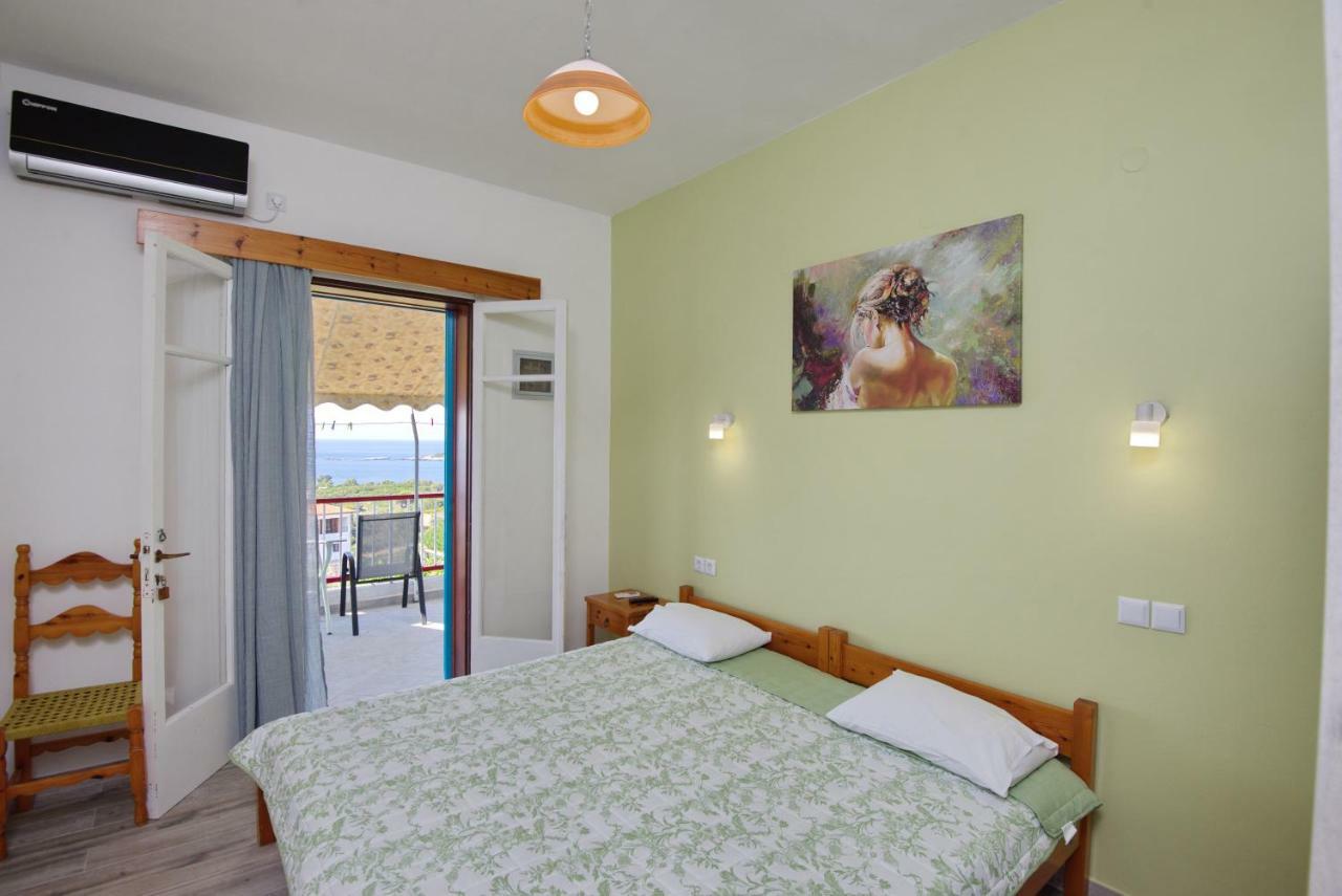 Αlexandros Apartment Votsi  Luaran gambar